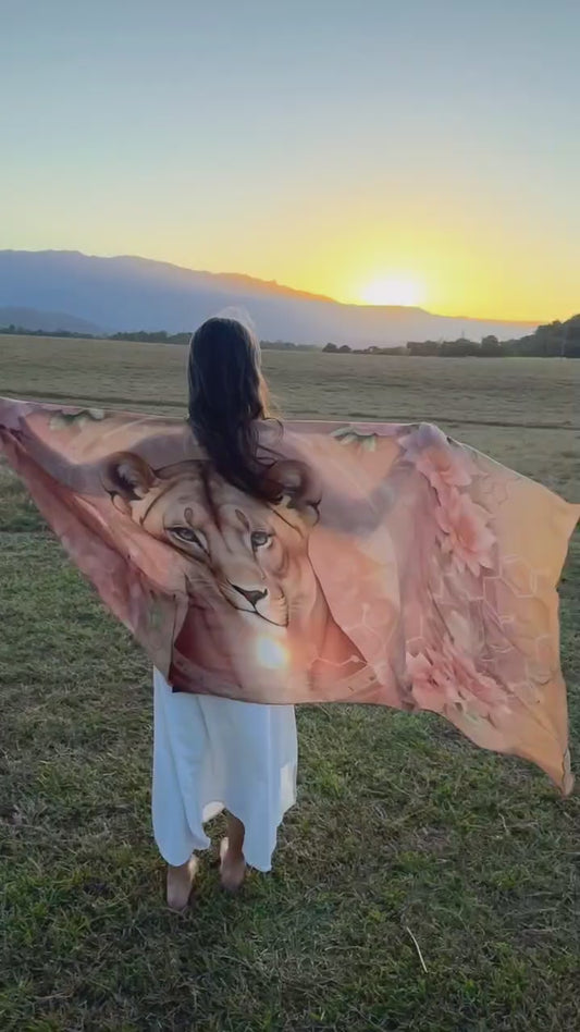 Powerful Expression Shawl - Wild Lioness