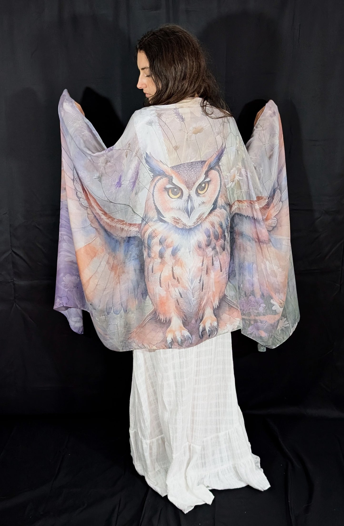 Modal Sleep Shawl – Owl Design for Deep Rest & Relaxation
