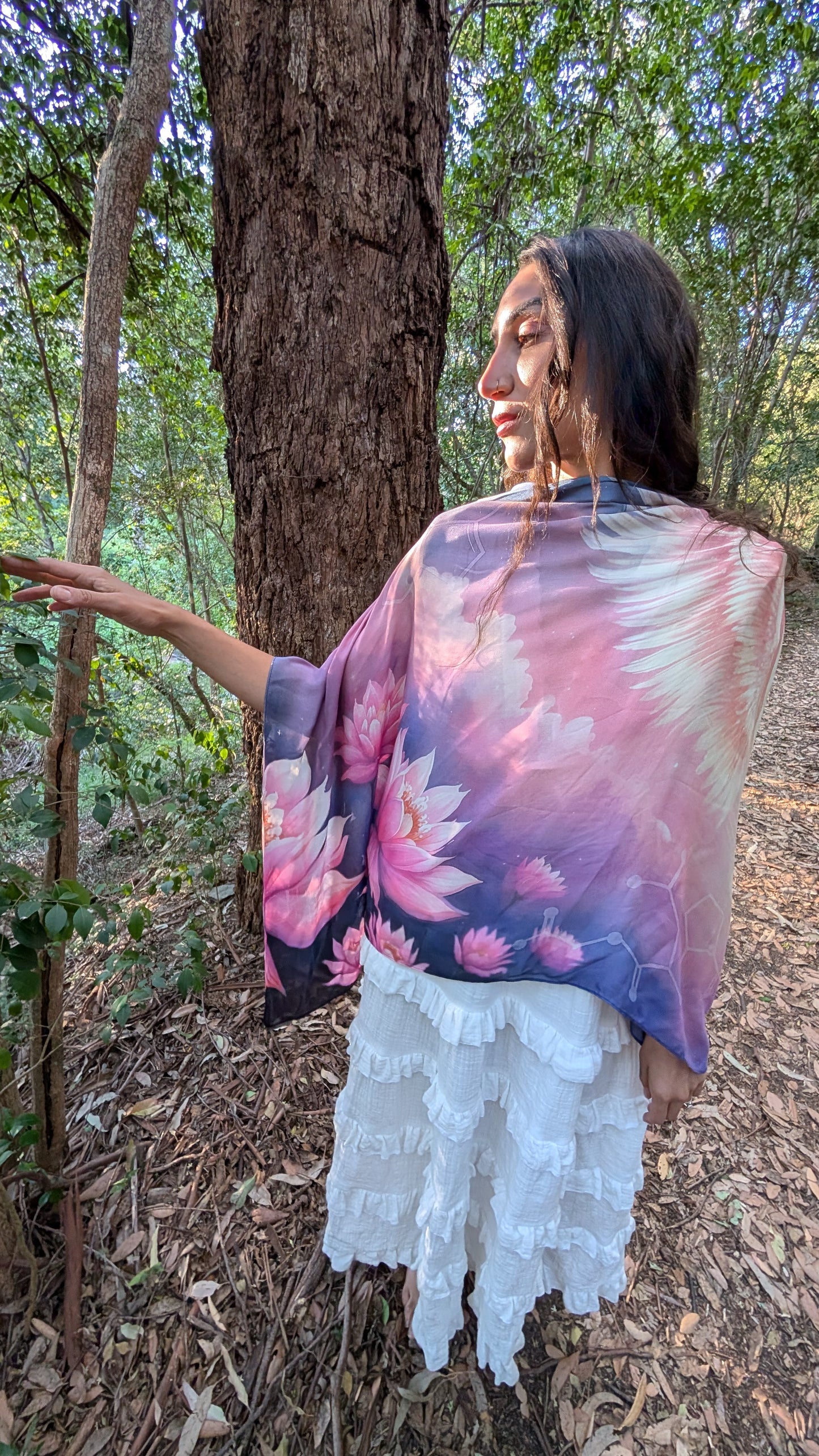 Moontime Shawl – Hormonal Harmony, Emotional Balance & Feminine Flow